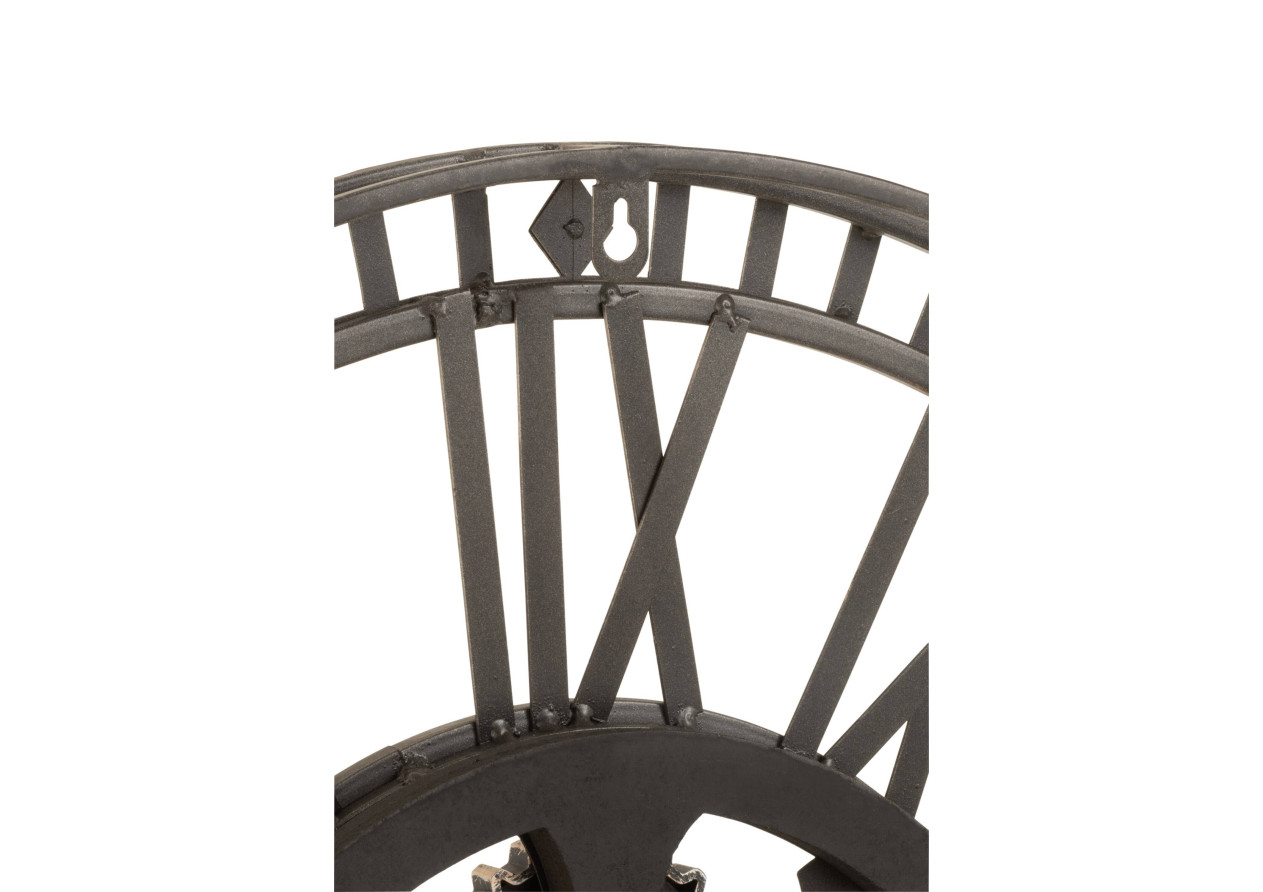 Horloge en chiffres romains métal gris antique